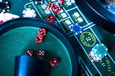 Live Ceme Online dealer studio with multiple players at table